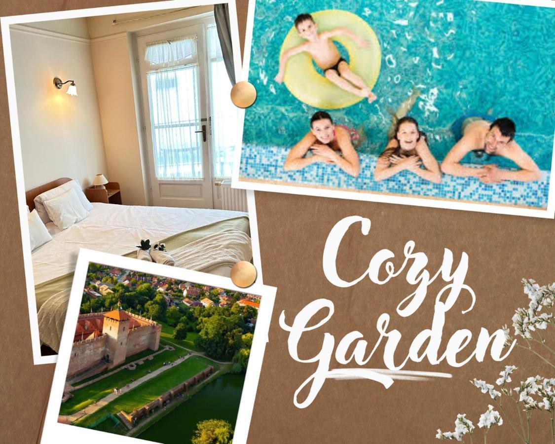 Cozy Garden Apartman Lägenhet Gyula Exteriör bild